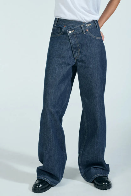 Anna™ | Cross-Button Wide Fit Denim